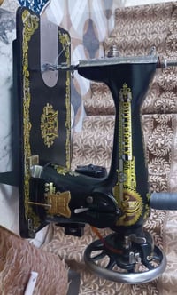 فراشة • نظيفة • سعر ثابت