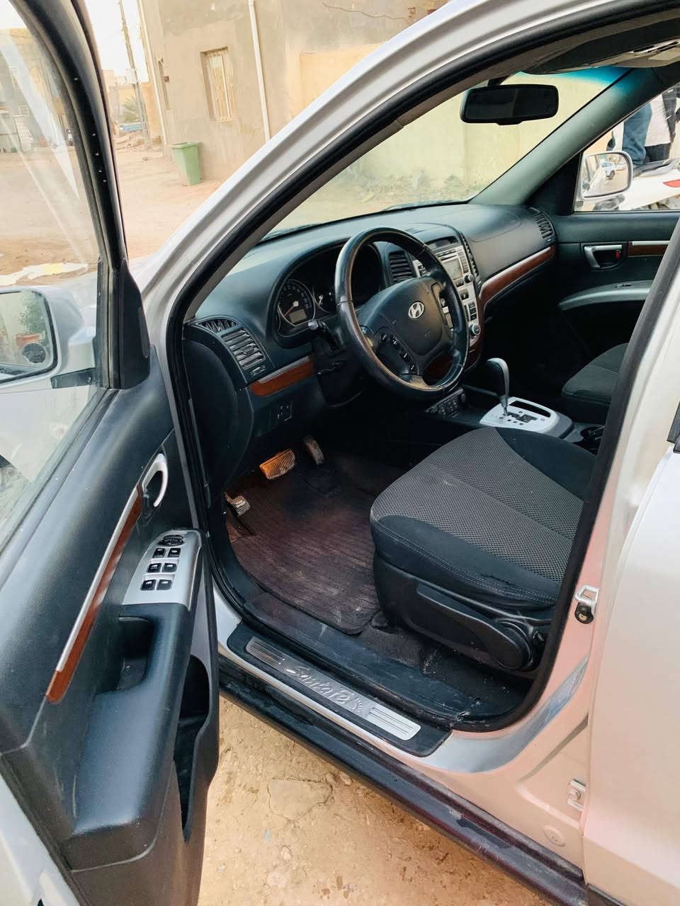 السلام عليكم إخوان
للبيع سنتافي 2008 السيارة فول مواصفات السيارة كاز ملاحظة السيارة بدون تحويل السعر 55$
***********
