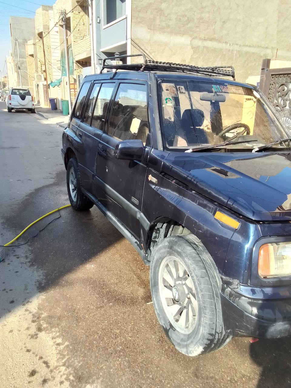 سياره ساسوكي فيتراا
4راكب
محرك كير اوتوماتيك
موديل 1995عراق بغداد
مشروع وطني تحويل
تبريد شغال
السعر40وبيه مجال للشراي 
اتصال ع رقم *********** الغزالية
