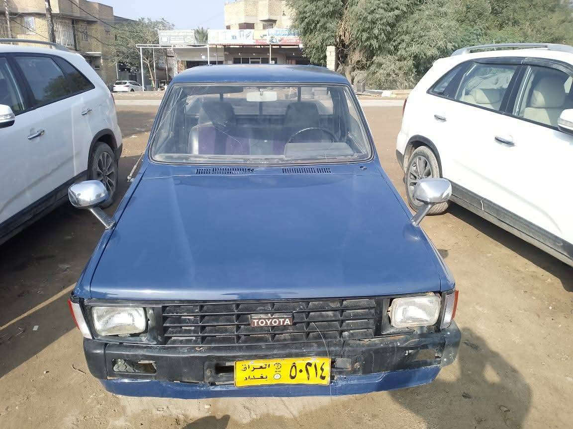 السلام عليكم بيكم نظيفة موديل 1985 ابيع بدون *********** مكاني السيارة الكوت
السعر 25وبيه مجال
