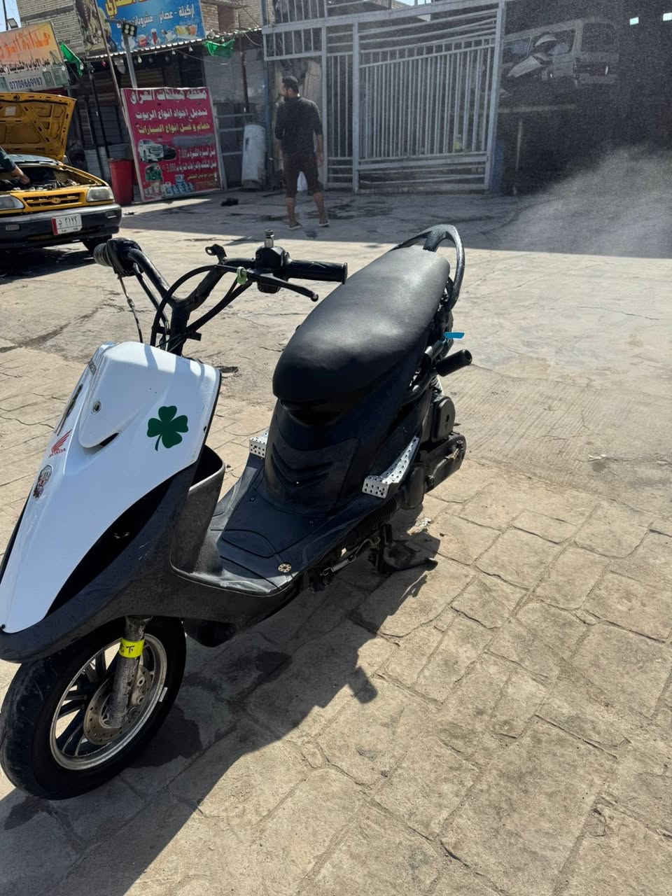 السلام عليكم عدله فول ملاح بلاديه بيها وياله وفلاوين   اصلي دراجه سعرها ٥٥٠ قفل مكاني حي اور بغداد رقمي ***********
