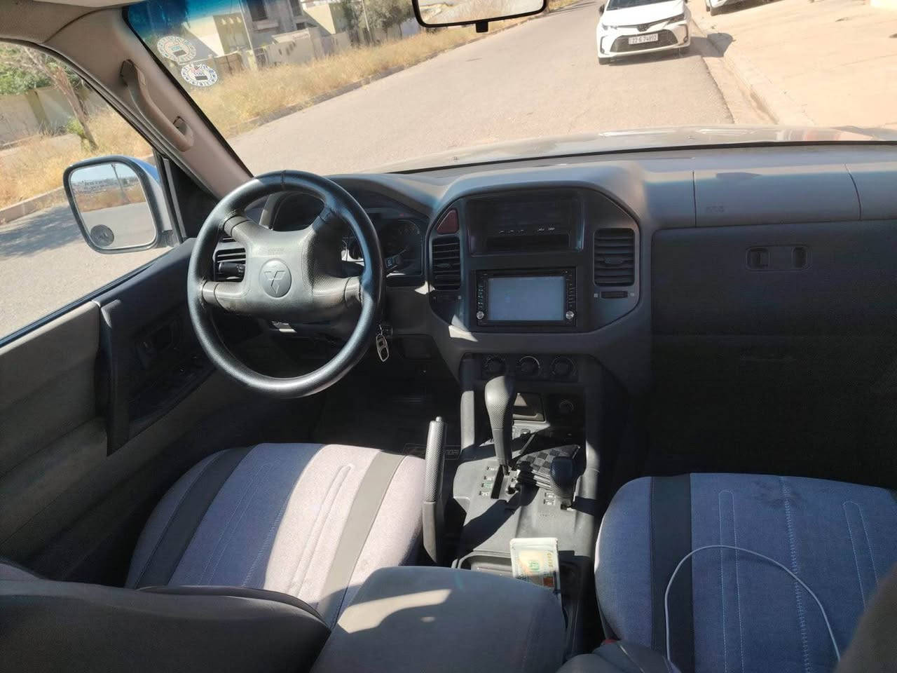 تليفون 📞 ***********
واتساب 📞***********
للبيع ميتسوبيشي باجيرو 
موديل ٢٠٠٥ فول مواصفات معدا سلايد 
و سيارة كلين بدون صبغ 
و سيارة بسمي تحويل و وكالة بشرت 
و سيارة رقم و سنوي و هزة جديد 
و سيارة جاهزة بدون نواقص 
سعر ٩٣ و مجال مكان اربيل أربيل, العراق

