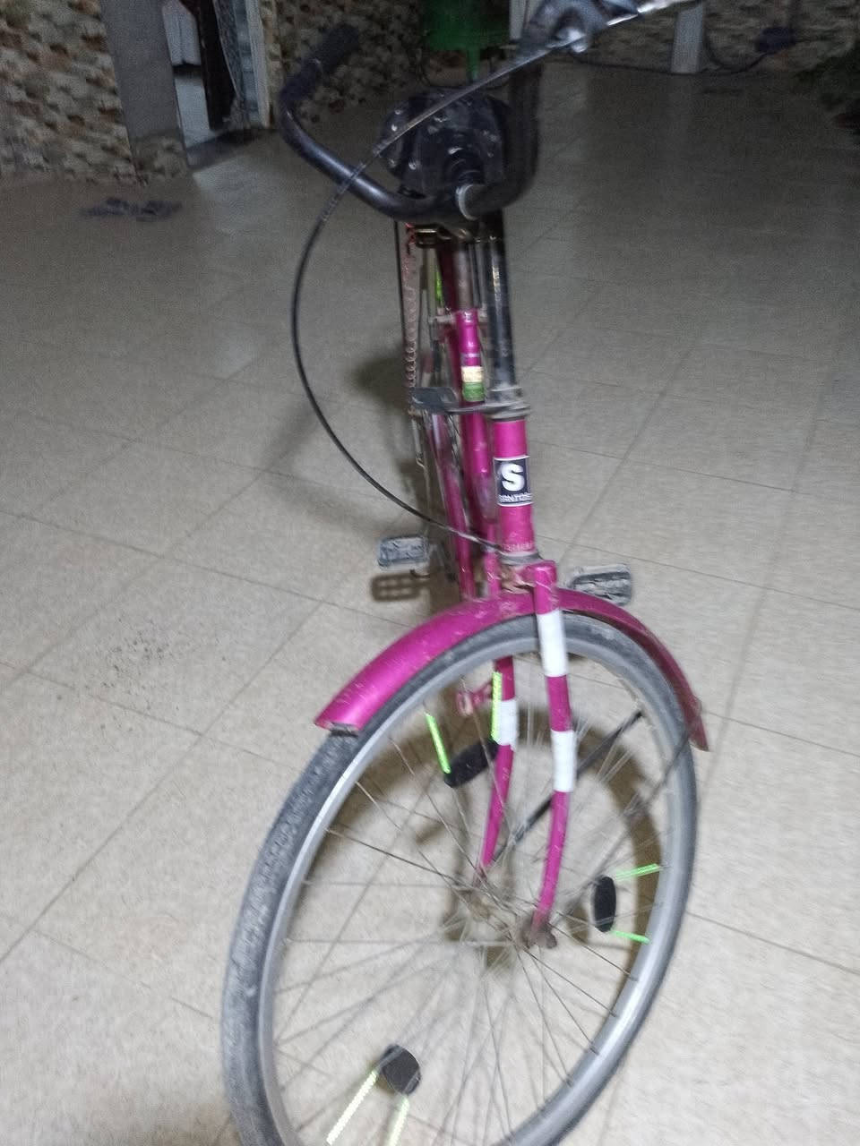 بابسكلين للبيع واحد 26و20طباكي
بسعر مناسب النصر 
***********
