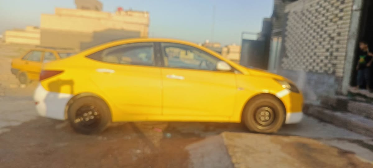 سلام عليكم 
اكسنت موديل 12خليجي بيه قطعتين مبدلات رقم بغداد انكليزي مصفره  غرامات عنوان بغداد السعر 68وبيه مجال رقم اتصال ***********
