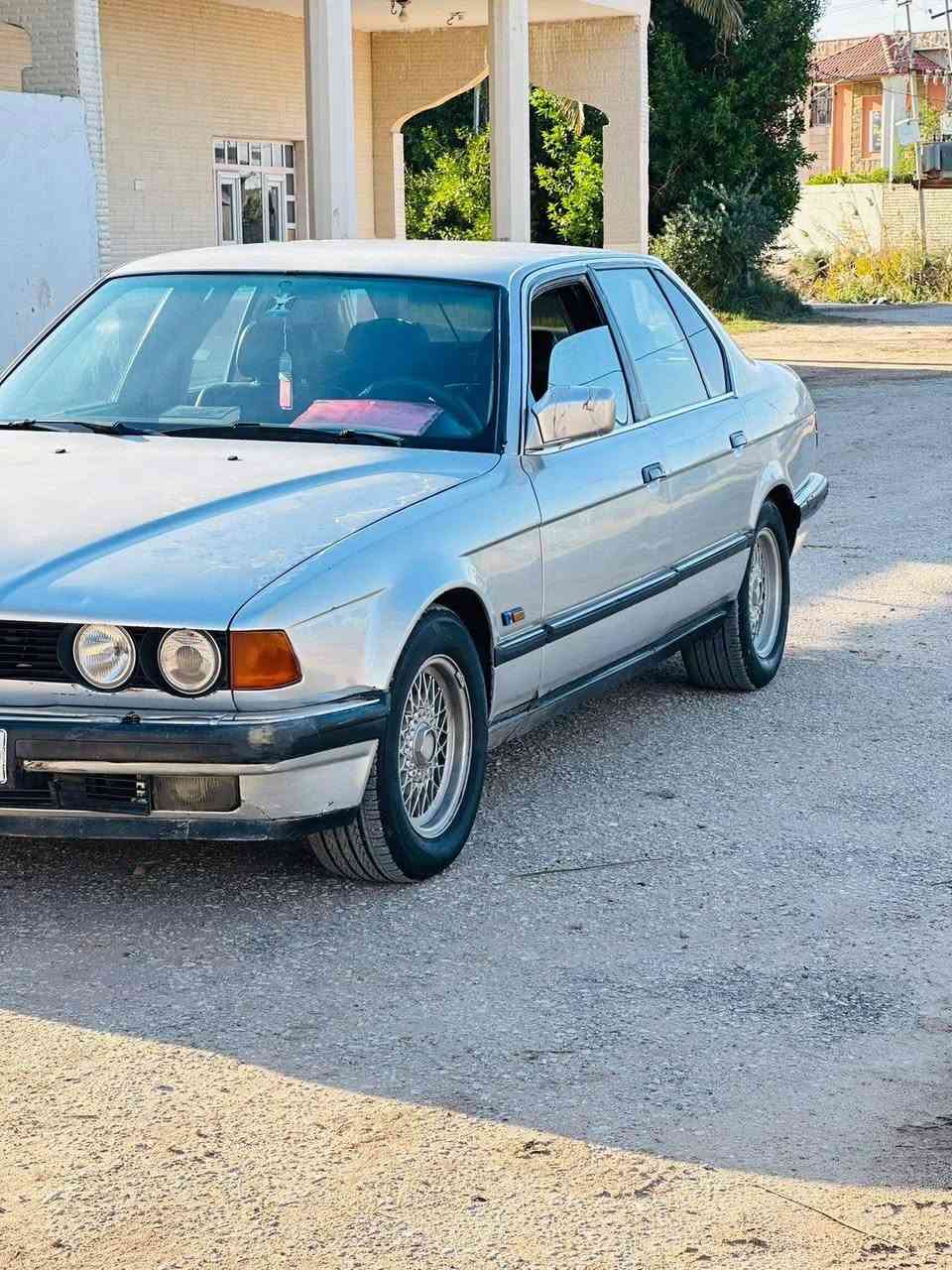BMW بسعر نار 🔥
ماكو هيج سعر على مستوى العراق
مستعجل على البيع ⏳
🚘 BMW 735i
📆 موديل 1992
✅ كير مكفول
✅ محرك مكفول
✅ رقم مشروع وطني
✅ أسويلك وكالة بيها فوراً
✅ سيارة مال جنّيان – تمشي بثبات وقوة
✅ تنصيب مرتب وحلو
✅ حدادية كاملة
✅ باتري جديدة

✨ السيارة نظيفة ومال جنيان 
✨ صرف بنزين كلش زين وطبيعي

🛑 ملاحظه السياره نقصها ارفيو 

سعر 45 ورقه وبيها مجال بسيط 

مكان السيارة - النجف 
مامتواجد على النت 

للتواصل 
***********
