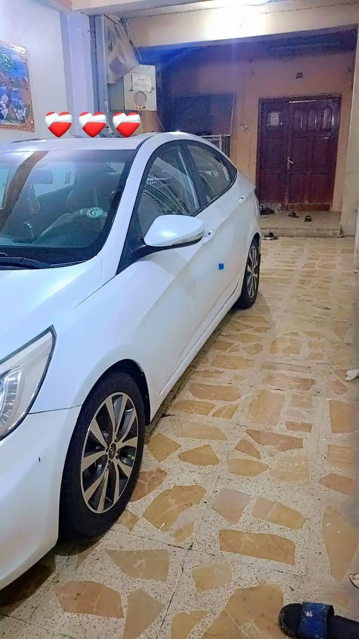 هونداي أكسنت 2015 فول مواصفات حره باأسمي مداور ثاني يوم ماشيه 118سياره جديده استخدام شخصي السياره مكفوله ماعدا صبغ بابين الجهه عكس السايق 
السعر 100وبيه مجال للاستفسار الاتصال على الرقم ***********
العنوان ناصريه نهاية الحبوبي
