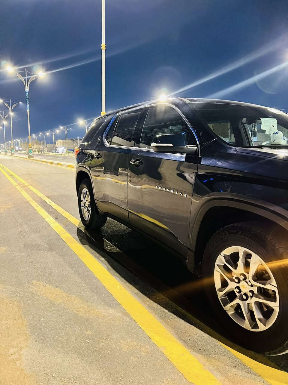 ترافرس 2023 للبيع مكانه كربلاء ضربته بجم مالايحه الشاصي وي سونارك سيارةه جديده وحلوه مكانه كربلاء مرقمه كربلاء باسمي  مواصفات السياره 5بصمات4ابواب واحد جنطه شاشه كبيره بصمتين تشغيل 3قطع تبريد مكينه المرغوبه 3600 سياره سايد بريك كهربائي رادار امامي خلفي وبيه بعد مواصافت خير من الله تجي وشوف بعينك سياره كلش حلوه للستفسار اكثر هاذه رقمي *********** سعر السياره235وبيع مجال
