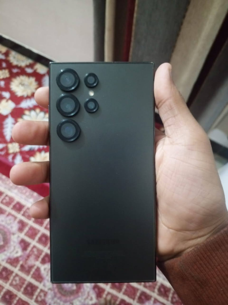 سلام عليك جهاز اس 24الترا ذاكره ٢٥٦الجهاز نضيف كلش ويا كرتونه وملحقاته المكان ناصريه مقابيل مستشفى التركي رقمي *********** (950وبي مجال)
