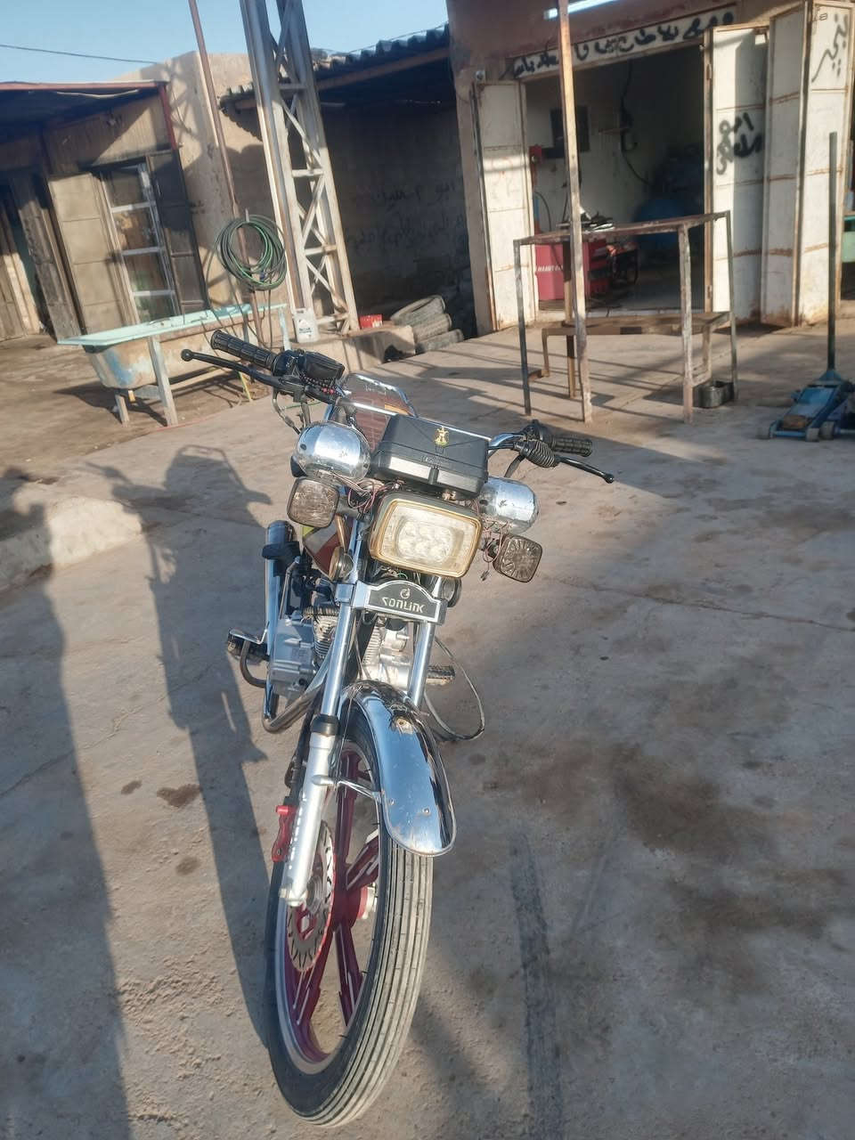 دراجة سيفان 2023
اوراق كاملة 
محرك مامفتوح 
مكفول من كل عيب 
سعره 520
مكانه جسر مندلي 
للاتصال 
***********
اتصال وتدلل
