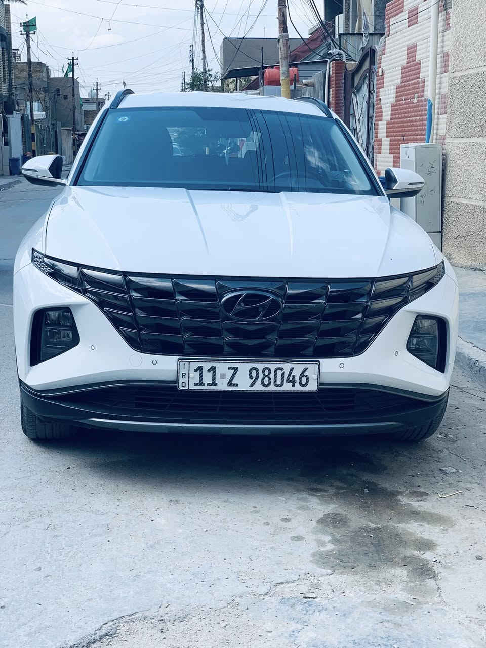 السلام عليكم
للبيع توكسان 2022 خليجي وكالة

مواصفات نص فول 

بصمة 
مري شفط 
شاشه كبيره 
هندي بريك بصمه 
ويل كب كروم 
كشنات مخمل 
مكينة ٢٠٠٠ 
بردات خلفيه 
قطعتين تبريد 
السيارة جديدة جداً بحالة الوكاله 
ماشيه ٤٨ الف 
رقم بغداد تحويل ثاني يوم 
مكان السياره بغداد مدينة الصدر 
الاستفسار الاتصال ***********
