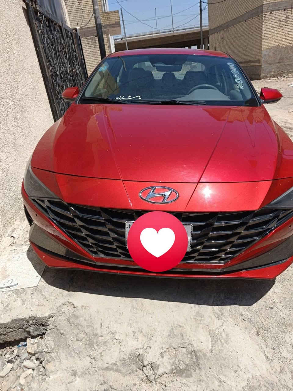سلاموعليكم النترا موديل 23امركي محرك 2000بانزين حادث جاملغ وبنيد وتبديل باب خلفي بدون دواخل وبيه صبغ كلير من أمريكا سياره جهازه مبيها  نقص  رقم بغداد بسمي  مكانه بغداد السعر125قفل من الاخير بدون عمله سونار وصور حادث بل منشور كل شيء واضح بدون دواخل ولا شاصي ***********
