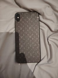 ٢٥٦ • شاشة مبدلة • ظهر مفطر