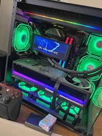 i7-14700KF • RTX 5080 • كيس وكراتين