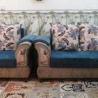 تخم مستعمل • ١٠ مقاعد • بغداد الدورة