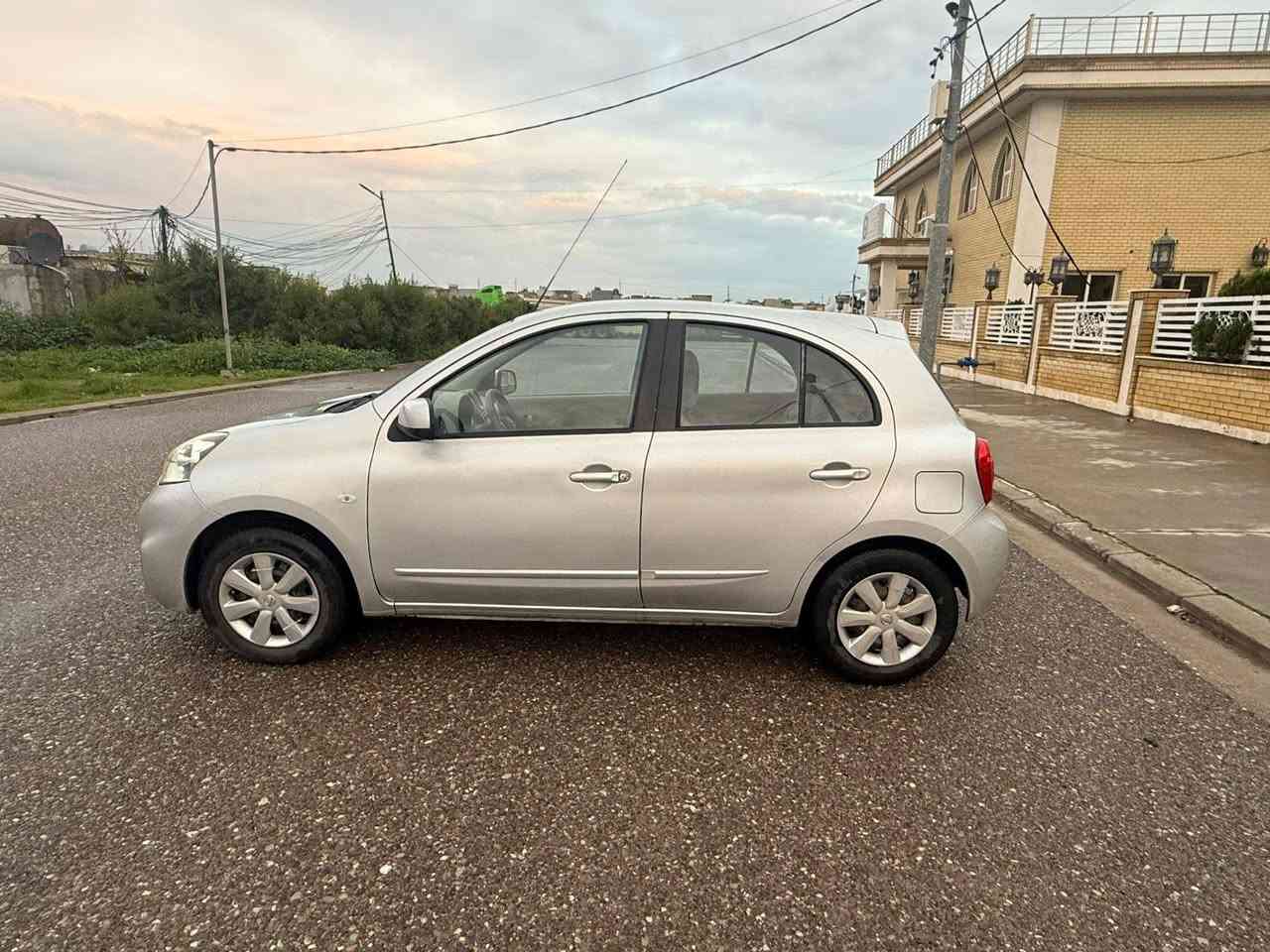 نيسان ميكرا ٢٠١٩ ي خه ليجي
سه يا ره كي زور جوان و خاوينه 
به شه رتي گير و مه كينه و به ناو كردن 
فه حسو هه زه ي نوييه ره قه م سه نه ويشي تا ٢٠٣١ نوييه 
٢ سويجي بيلادي له كه له و به ناوي خومه 
سه يا ره كه بي سبو غو بي ته عديله  ده عامي لو ده عامي به شه رت  
سعر ١٠٣ $ كه مه ك مه جال
شوين ؛ هه ولير
ره قه م ته له فون ؛ ***********
