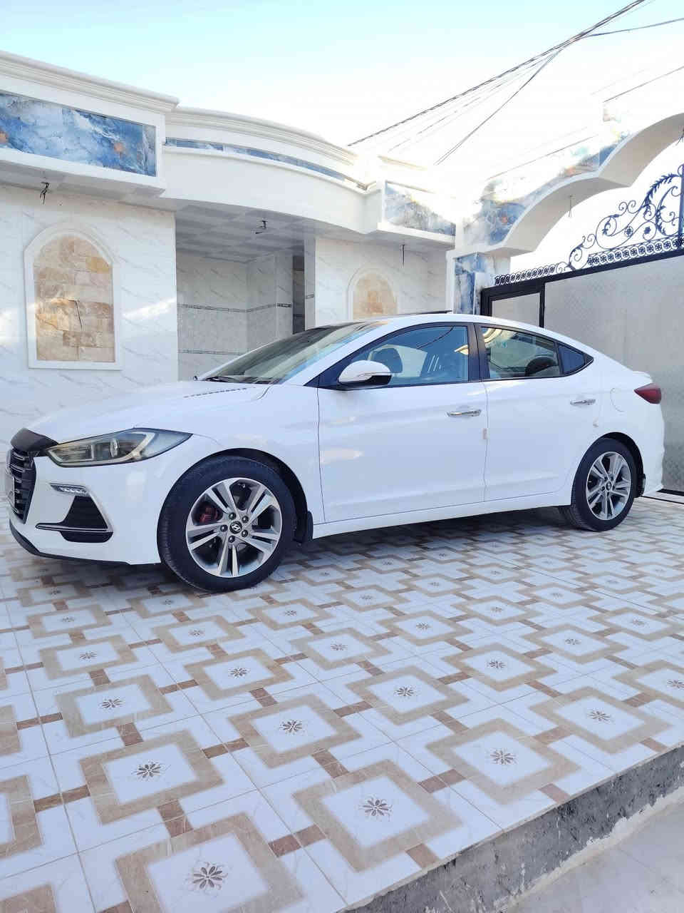 إسلام اوعليكم. اخوان.  👈للبيع فقط 

سياره.  النترا  موديل ((2019)) سوبر
كفاله السياره السونار موجود
جديده عله وضع الشركه شرط السبير منازل
تخم تاير صدر عله وضع الشركه. 
مواصفاتها معروفه. مري شفط. اشاير مري فتحت سقف فقط بدون بصمه. السياره بسمي وعله ايدي ما نقصها كلشي. كلش جديده السياره بلواقع
 للشراي يتصل وبي خير ويدلل عارضها. 170

رقمي. ***********📲
