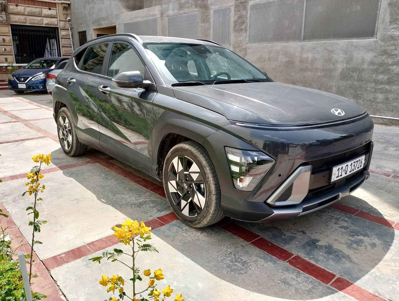 هونداي كونا 2024 وارد امريكي 
 ماشيه  22 رقم بغداد باسمي 

🟢مواصفات عدا الفتحة 
🟢 محرك 2000 دوش
🟢 بصمه تشغيل + تشغيل عن بعد
🟢 هند بريك بصمه 
🟢 شاشه دجتل متصل اندرويد وكار بلي  
🟢 كامرة خلفية دوارة ثلاث وضعيات
🟢 كشن السائق كهرباء
🟢 رادارات اماميه وخلفيه وجانبية 
🟢 تحديد مسار  وتحذير عند خروج عن الخطوط+ توقف ذاتي عن الاقتراب 
🟢  انضمه قياده درايف مود
🟢  اوتو هولد + نضام صعود منحدرات 
🟢 نقطة عمياء +اشاير بالمري 
🟢 تبريد بيانو مناخي منفصل قطعتين امامي وخلفي
🟢 شاحن واير ليس وتايب سي
🟢 فول تحكم ستيرن 
🟢 اوامر صوتية
🟢ويل كب حجم 18 
🟢استيرن رجاج عند الاقتراب من سياره

ضرر جاملغ امامي و4 اصابع حافة البنيد 
السعر 175 وبيها مجال 
مكان السيارة النجف 
***********
