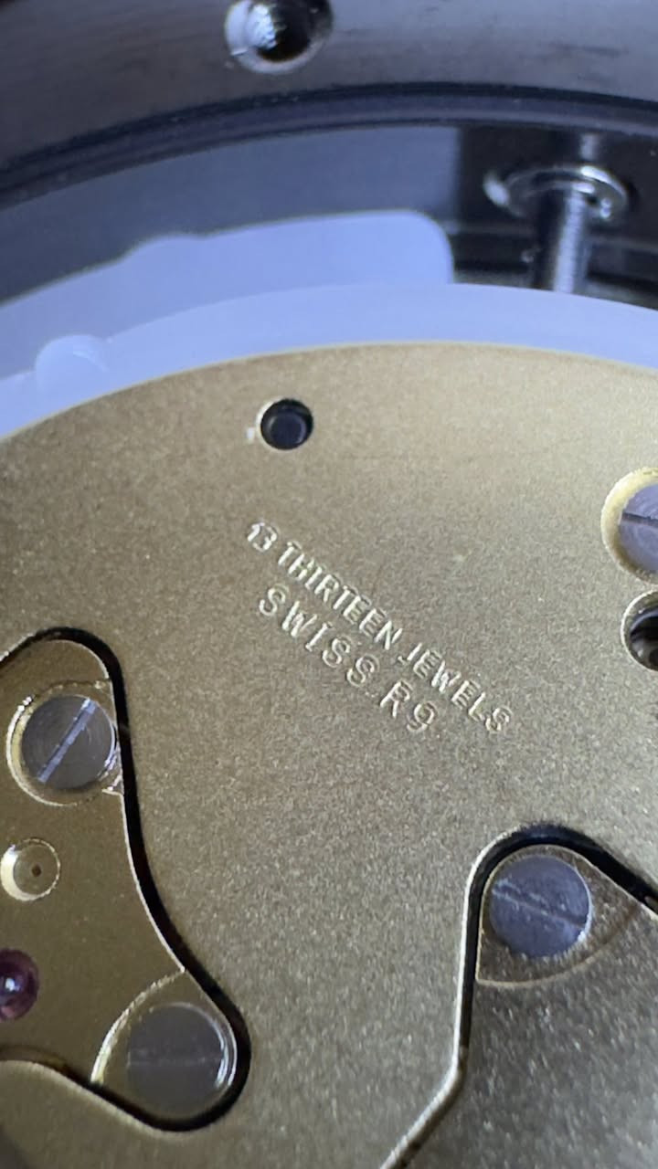 ساعةBurberry سويسري 13 حجر مكينة روندا طوق دوار بيع 110 دولار او مراوس بساعة مينا بيضاء سويسري ، الساعة بدون ملحقات وغير مستعلمة


**إذا كنت صاحب هذا الإعلان وتريد حذفه لأي سبب، رجاءا أرسل رسالة إلى الدعم الفني**