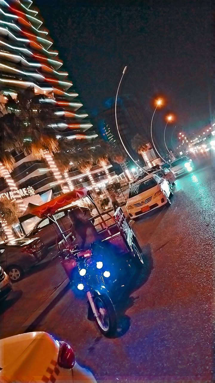 سلام عليكم شباب عندي ستوته للبيع سريع  الي يفيده خلي يتواصل ويايه موديل ١٦رقم هاتف ***********
