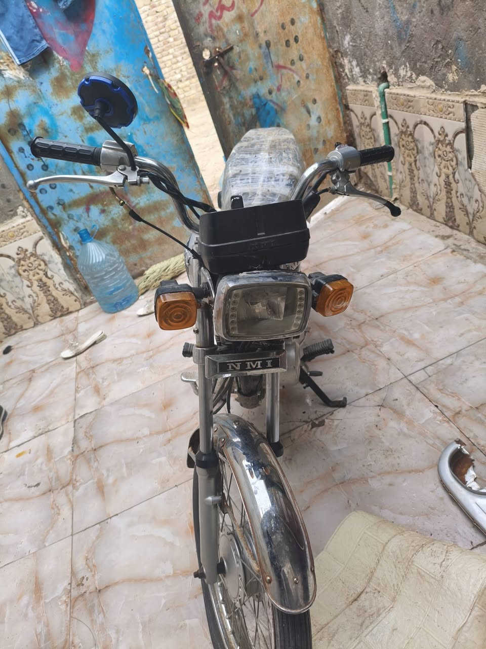 السلام عليكم دراجه ،2023وراق البيع السعر800وبيه مكان بلسماوه رقمك***********واتساب
