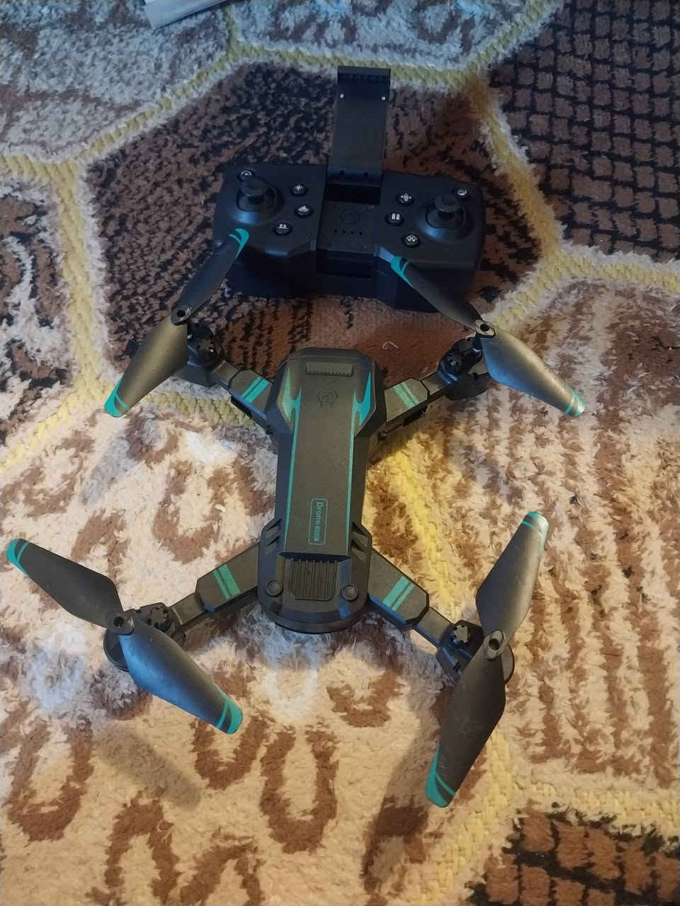 السلام عليكم درون للبيع مواصفات فول بطارية وحدة سعر،25وبيهة مجال مكاني ديالى بعقوبة معسكر سعد للبيع اومراوس رقم***********مراسلة واتساب
