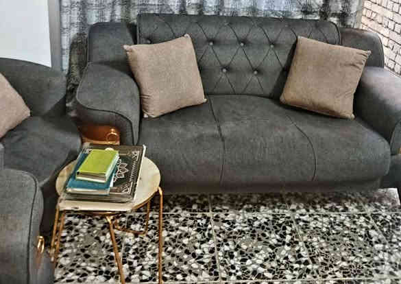 تخم لونجين  مودرن 7مقاعد ينفتح سرير قلاب أخو ألجديد مع طبله وسطيه صاج تركي جام ملون 6ملم مع سيت طبلات زجاج مرمري جديد عدد 3السعر400قفل علما ان سعر  الشراء 850الف العنوان بغداد ألرصافه الشراي اتصال فقط غير متواجد عل فيس 
***********
