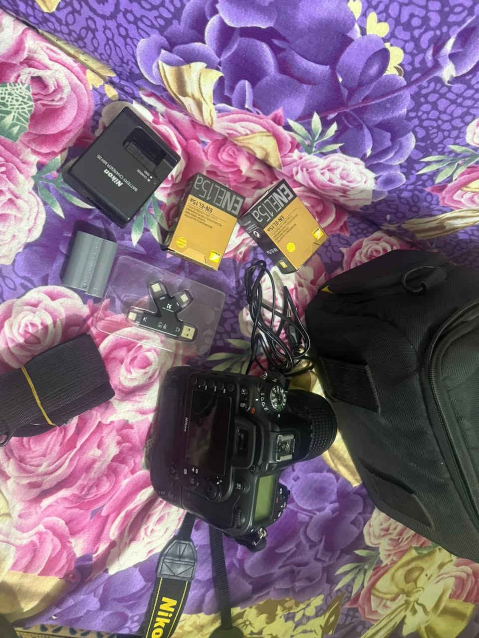 سلام عليكم
كامره نيكون 7100
نضيفه مع كافت 
الملحقات معه كرب  بطاريه
شاحنه كيبل جنطه كيبل نقل الصور 
كامله ونضيفه وياها ٣بطاريات 
مكاني مركز الحله سعرها ٧٠٠


**إذا كنت صاحب هذا الإعلان وتريد حذفه لأي سبب، رجاءا أرسل رسالة إلى الدعم الفني**
