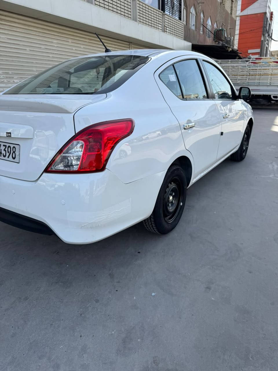 سلام عليكم عندي سني هندي لبيع موديل 20 رقم بغداد الدولي الجديد (بسمي) ماشيه 17 الف مكفوله كفاله عامه من ضربه صبغ بارد مكاني بغداد الكرخ رقم تلفون ***********

دوشمه عام سبير ما نازل تايرات شركه باتري شركه كله على وضع شركه
