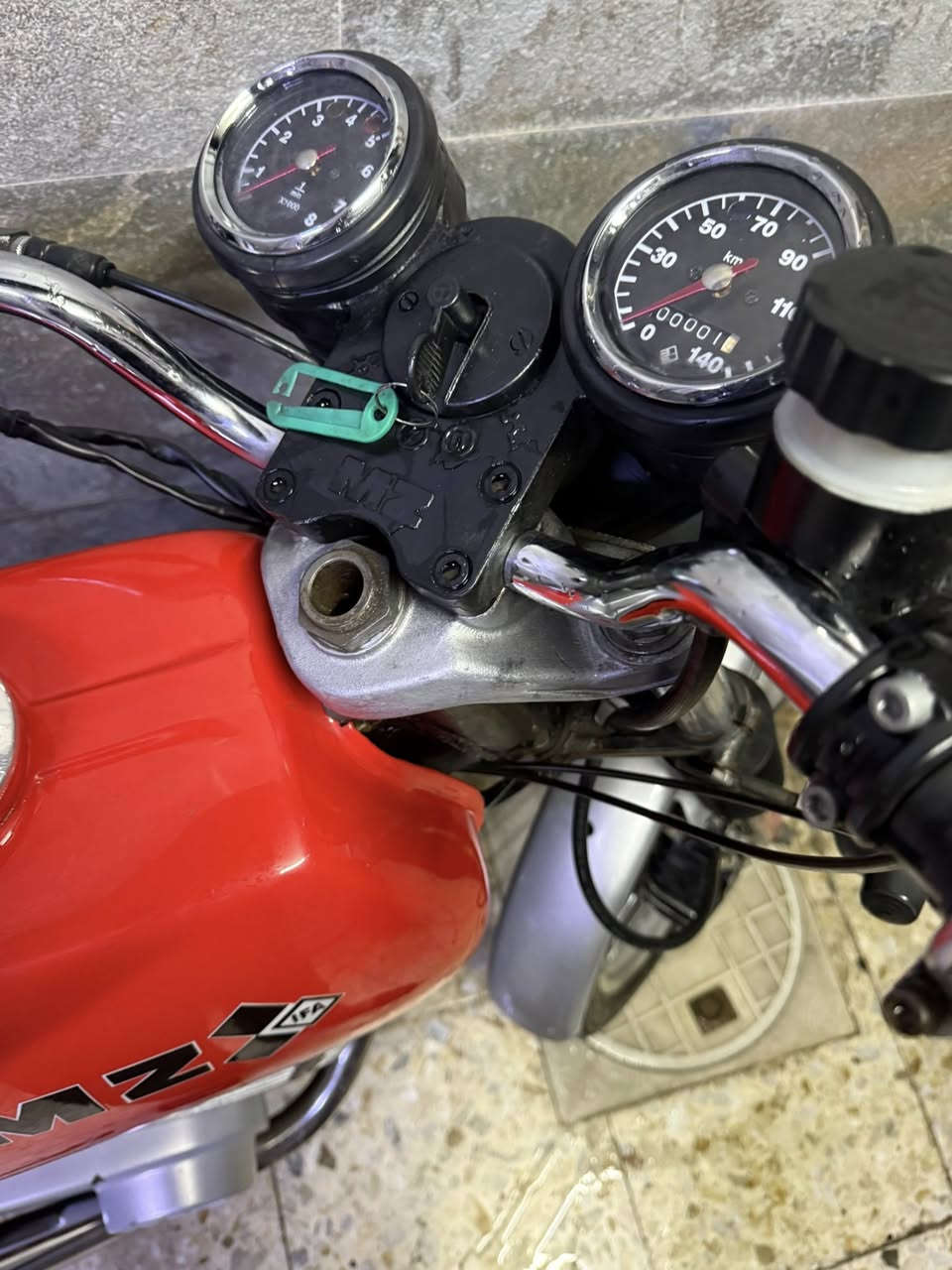 سلام عليكم من رخصت ابو الكروب دراجه mz للبيع عنوان بغداد مديل 82 الاستفسار رقم***********
