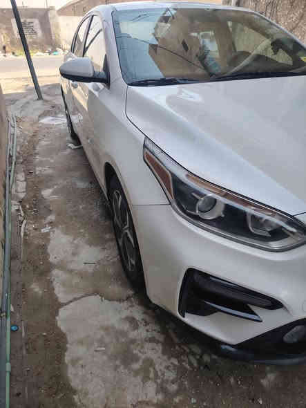 سلام عليكم فورتي وارد أمريكي الحادث جاملق اليسر وربع الباب اليسر مديل ٢٠٢١ ماشيه ٤١ مكينه 2000 نص فول بسمي هاذا رقمي *********** السعر ١٥٠ ورقه وبيها مجال المكان بغداد الجديده
