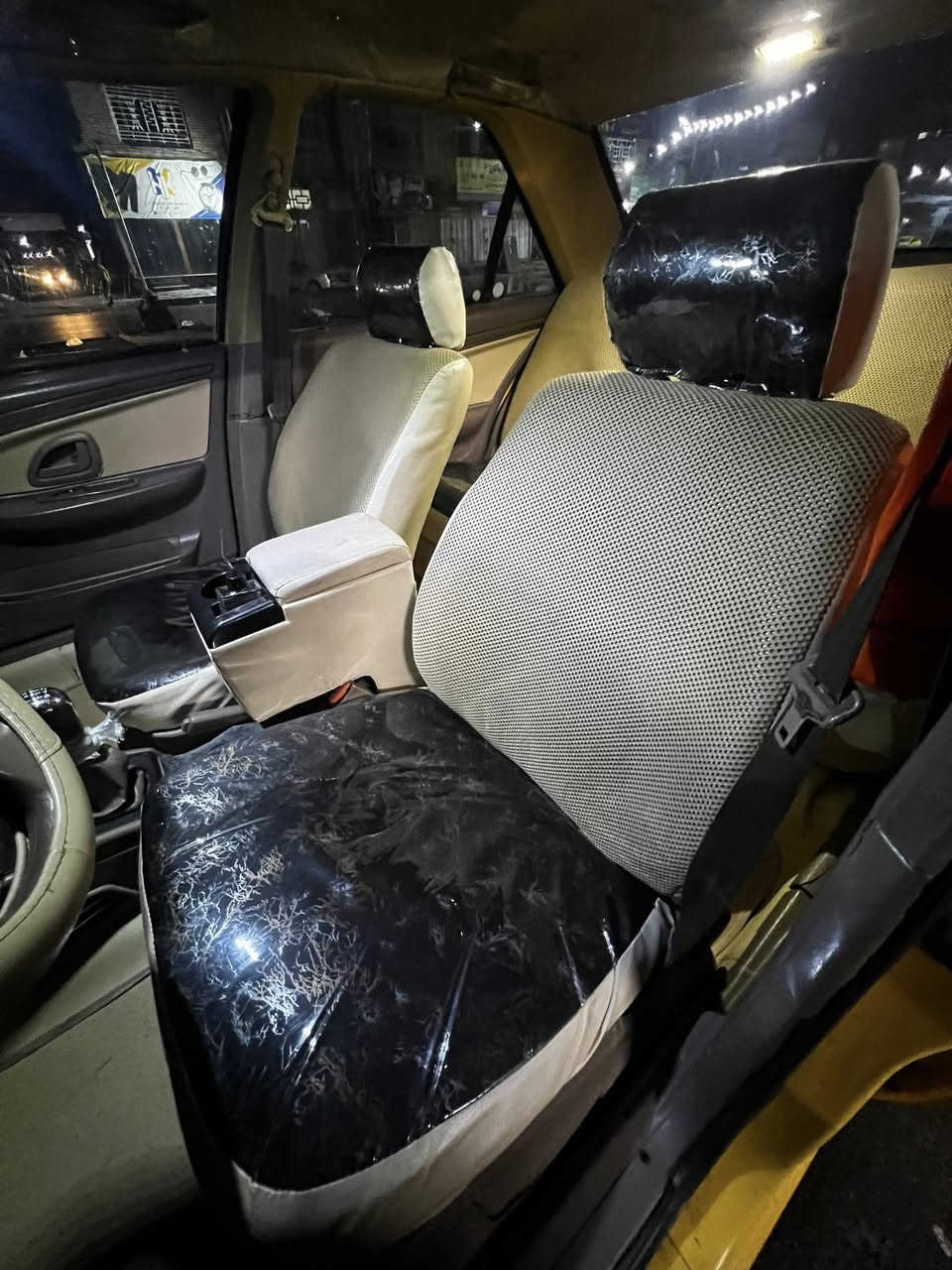 بيجو لميس  2016
رقم بغداد نكليزي هزه جديده 

مصفرة غرامات 

تحويل مباشر 

سياره جديده بمعنه الكلمه 

مكينه كير كفاله 

تبريد ثلج تتدفه شغاله 

تخم تاير جديد

صدر امامي خلفي جديد 

كهربائيات كلها شغاله 

دوشمه كشنات كاعيه درجه اوله 
 

مكانها بغداد مدينة الصدر  

سعر 48 ورقه بيها مجال بسيط 

***********
