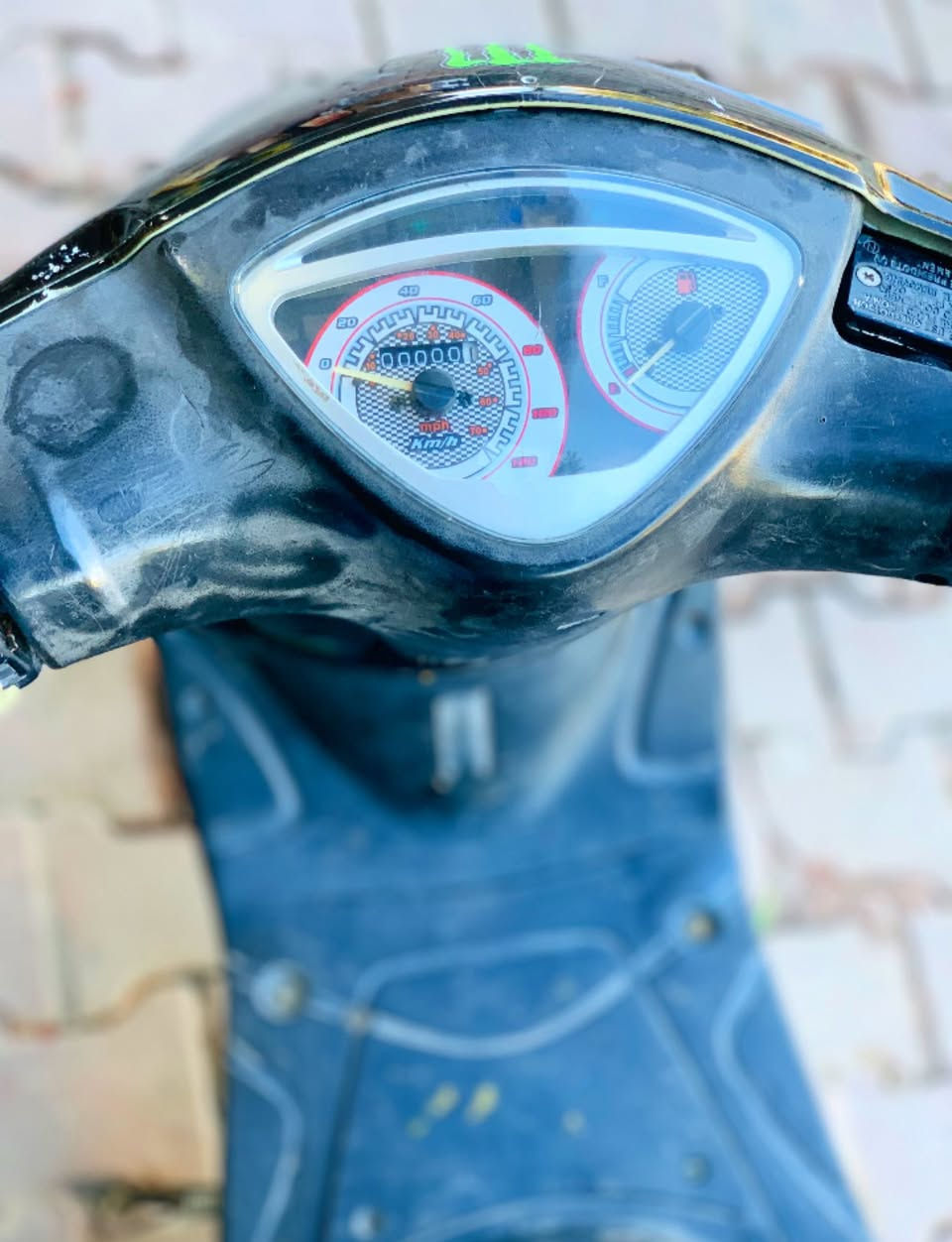 دراجه تخبل اي شي مابيه صوته ماينسمع امانت الله ودراجه نكره سلف ومكفوله من تنقيص وتبخير وكله شغاله اي شي مابيه سعر ب٤٢٥ وبيه مجال محتاج جاي بيعه الاستفسار *********** مابي وتساب
