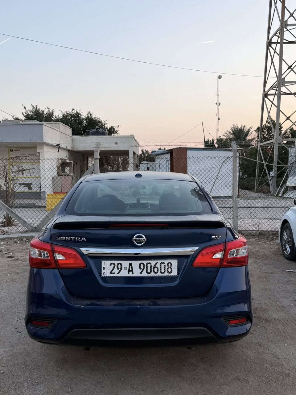 السلام عليكم سنترا 19 رقم واسط بأسمي 3قطع صبغ بنيد وجاملغين اماميات فئه sv  بصمه بدون فتحه ب105وبيهه مجال
للاستفسار ***********
