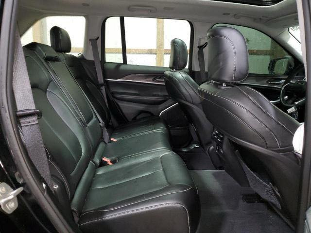 سلام عليكم جيب لاريدو2024هايبرد فول مواصفات حادث جاملغ وباب تبديل بدون يرباك لسعر280وبيهه مجال للستفسار ***********
