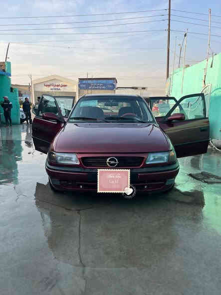 اوبل استرا موديل ٩٣ جنطه
كابون بنزين بيها ⛽️ 
محرك وكير شرط 

🛑كير عادي
قفل مركزي 

رقم نينوى الجديد شرط التحويل والوكاله اني الشرعي

السياره حلوه وجاهزه
العنوان موصل الجانب الايمن 
للإستفسار الاتصال 
***********
