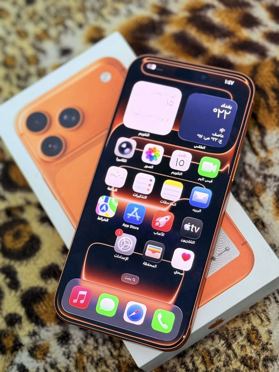 ايفون 17 برو ماكس 256 شرق اوسط شريحه فعليه كامل ملحقات مكفول شخط مابي نضافته 100/100 سعره 1975 وبي مجال قليل مكاني بابل ***********
