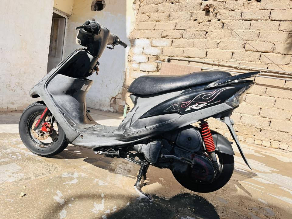 سلام عليكم دراجه البيع عدله  مامفتوحه عوزهه بس سلف
***********
