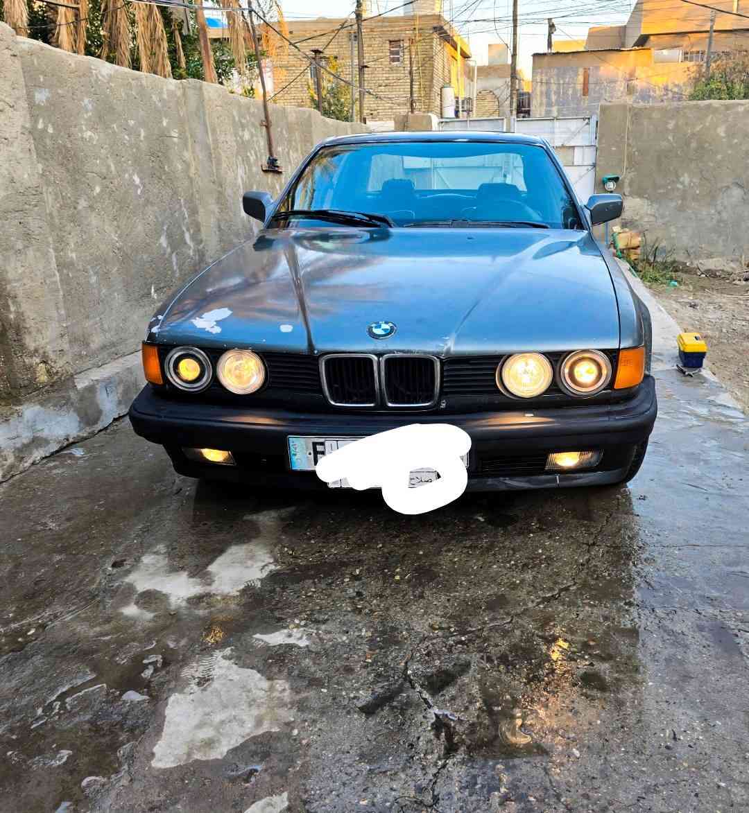 السلام عليكم بي ام 735 للبيع السعر 37 وبيها مجال كلشي بيها بلادي تخم  فقط عوزها صبغه لانو صبغتها بلادي بس شوفت عينك تعبانه ترايك للكعبه راسلني وبالخدمه رقم صلاح الدين تحويل ثاني يوم مكانها بغداد


**إذا كنت صاحب هذا الإعلان وتريد حذفه لأي سبب، رجاءا أرسل رسالة إلى الدعم الفني**