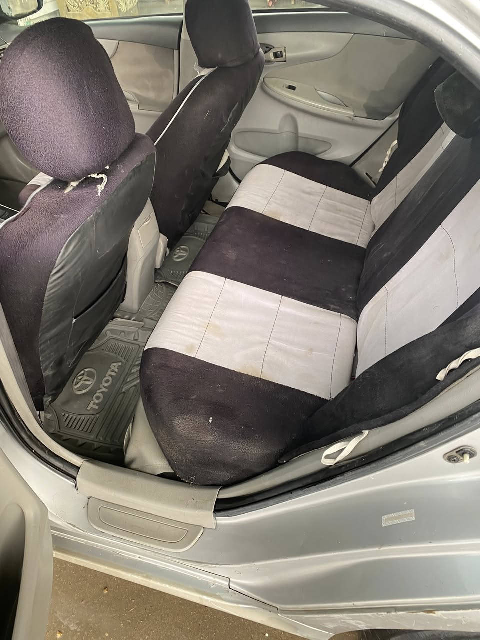 كورله 2009 أمريكي ضربه جنطه وارد باقي مكفوله من ضربه محرك تبريد جاهز كير بي تخير بل تنمير عنوان لأنبار فلوجه 
‏***********
