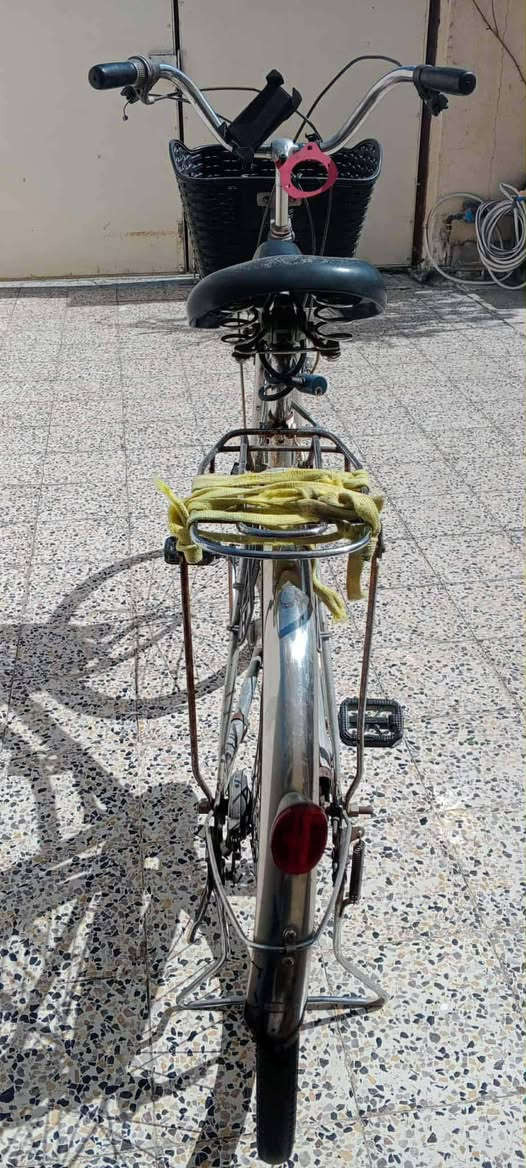 سلام عليكم بايسكل للبيع سعر55 شراي 50قفل للتواصل خاص او رقم اسيا ***********
