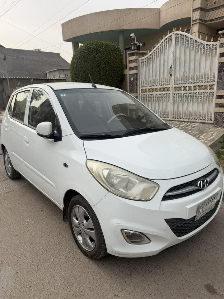 السلام عليكم
هونداي i10 للبيع موديل 2013 
خليجيه مكفوله من الضربه والصبغ 
محرك 1200 كير اوتو 
ماشية 58 الف كيلو 
محرك وكير و تبريد مكفول 
رقم بغداد اسمي 
السعر 85 ورقه وبيها مجال بسيط 
مكانها بغداد زيونه 
للاستفسار 
***********
