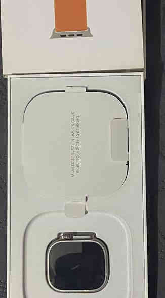 Apple watch Ultra الجيل الاول بطارية ١٠٠٪؜ سير برتقالي اصلي للتواصل
***********
