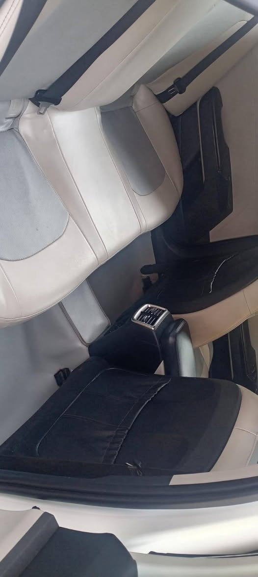 كي فايف خليجي 2021  محرك 2000 رقم بغداد باسمي

ماشية 80 الف نص فول بيه شبر صبغ  باب الصدر 

السعر 188 وبيه مجال بسيط 

اللاستفسار الاتصال 
***********
