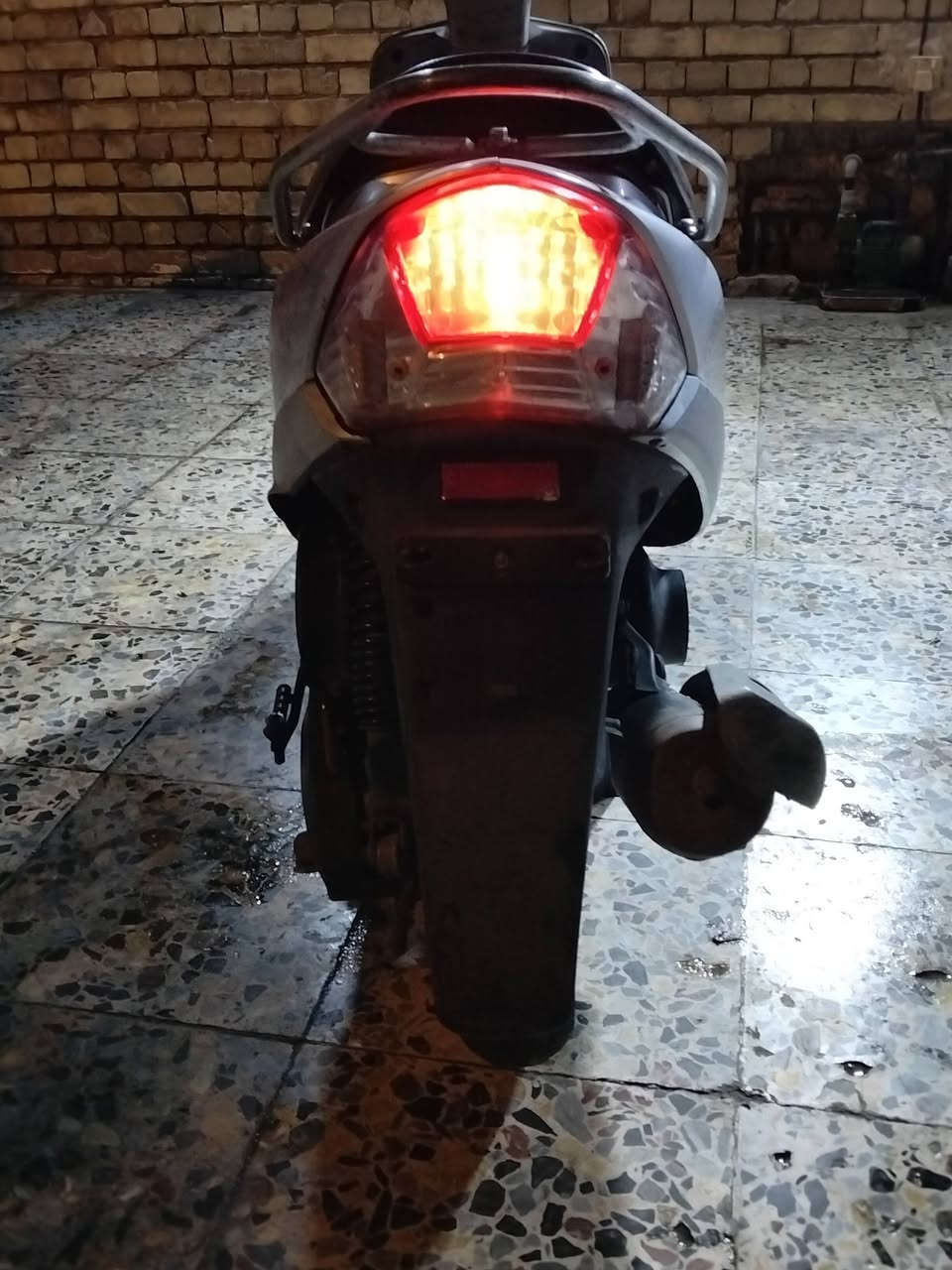 سلام عليكم ماكس منغولي للبيع دراجه كلش نضيفه ما مفتوح دراجه كله بلادي كهربائيات شغاله كله سلف هندر تشتغل ما بيه نقص سعر 650 وبيه مجال بسيط مكاني بغداد رقم الهاتف ***********
