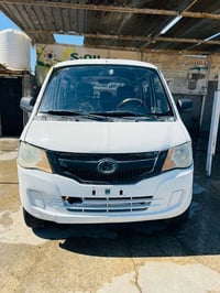 باص ١٠ راكب • ٢٠١٣ • بدون حادث