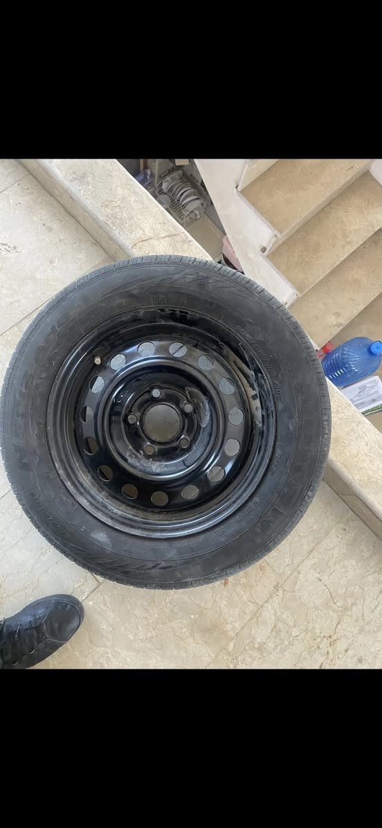 شباب عندي غراض للبيع للاتصال على الرقم ***********
