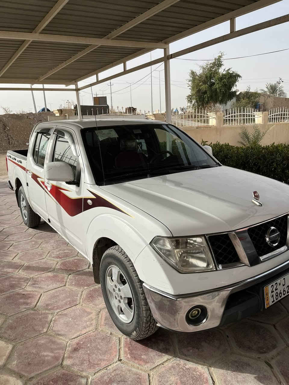 نيفارا 2013 گير اوتوماتيك رقم أربيل المكان الرمادي للبيع للتواصل على الرقم 
 ‭0783 192 0037‬
