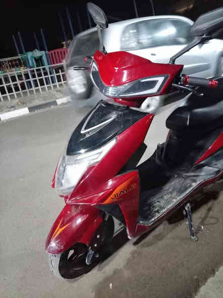 دراجه سكنس شحن 2025
اربع بطاريات كبار
نظام البك الرجوع إلى الخلف
نطام البارك
اربع نمر
بشهر العاشر طلعتها من المعرض وصلها موجود
دراجه ثكيله تحمل وزن 280 كيلو
بيها ضربه ب الحاضنه مثل مموضح بصوره
سعر 750 وبيها مجال للاتصال ***********
مكاني بغداد
