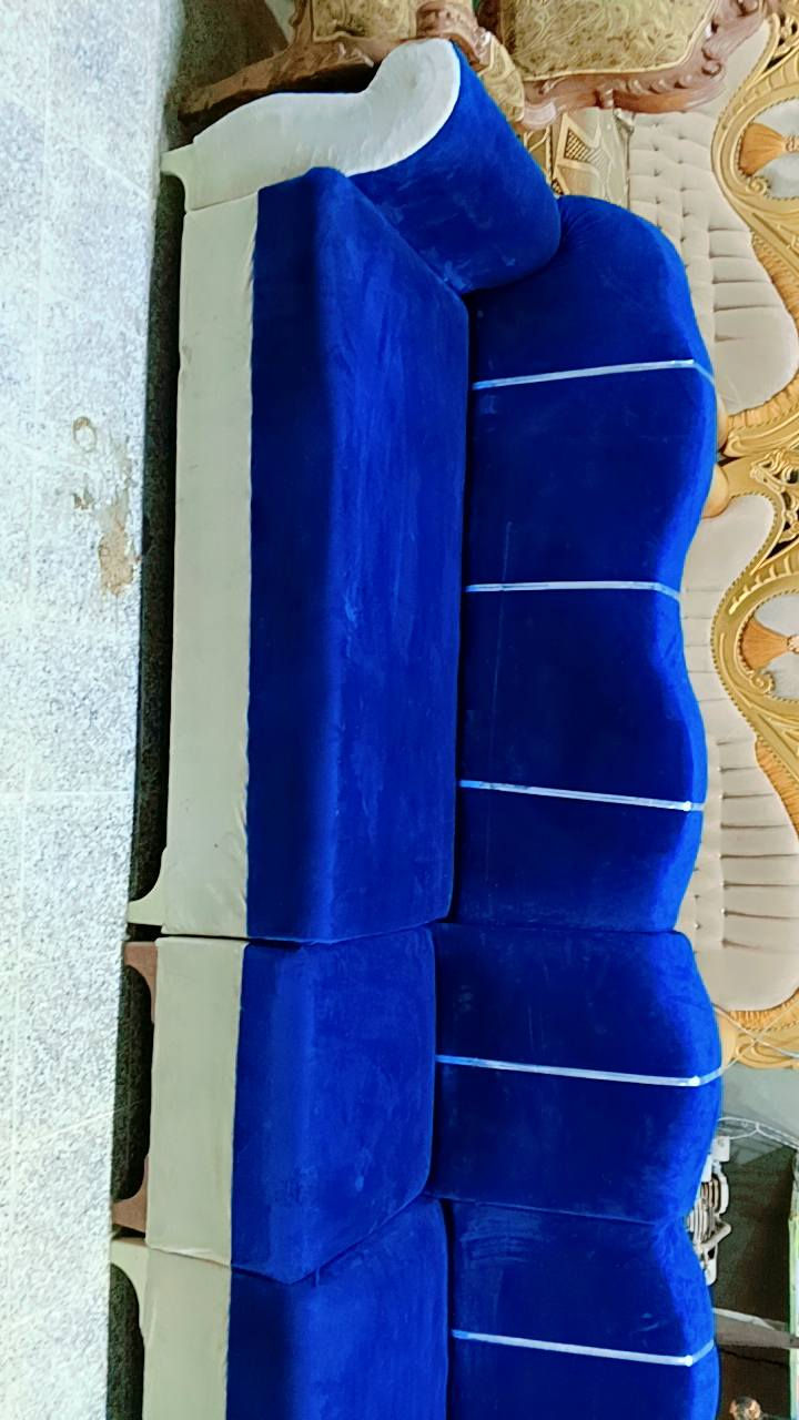 ديوان تسكام اربيل 10 مقاعد تسكام سعر 250 الف واتسب ***********
