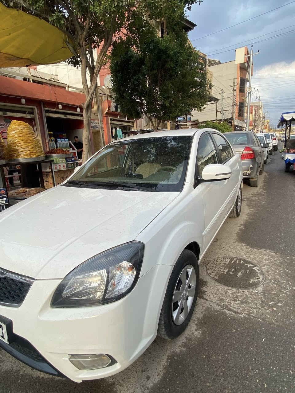 السلام عليكم
كيا ريو 
موديل 2012
بدون صبغ ولا بارد 
رقم اربيل الدولي
سنويه وهزه جديده 
كير ومحرك شرط 
محرك 16 
تبريد 
طخم تايه جديد 
للاستفسار ***********
